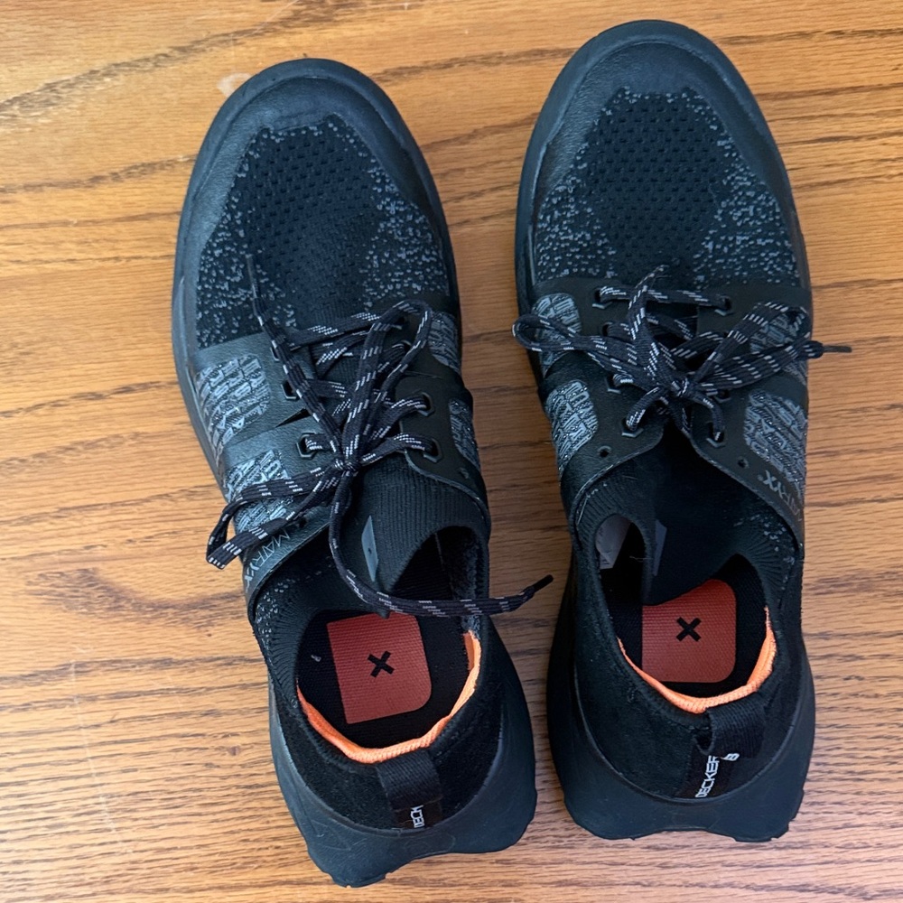 Women’s Athletic Deckers Lab Shoes